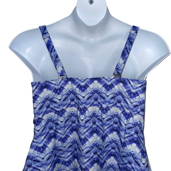 Catalina Tie Dye Zig Zag Blue Adjustable Tankini Swim Top Womens Plus Size 1X - Picture 7 of 9